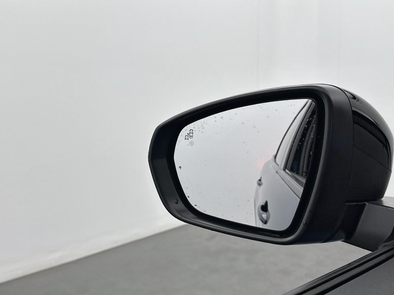 Peugeot 3008 hybrid 225 e-eat8 allure pack — photo 33