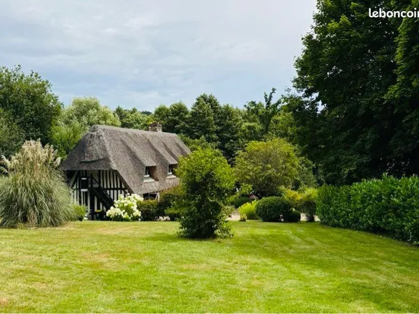 Chaumière Normande de charme entre bocage et mer
