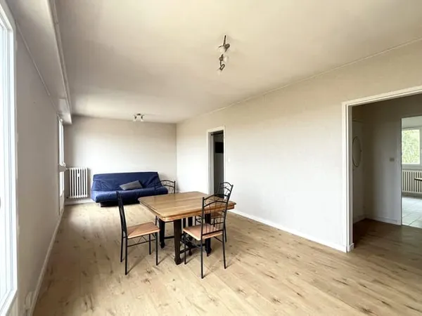 Appartement 2 pièces 65 m²