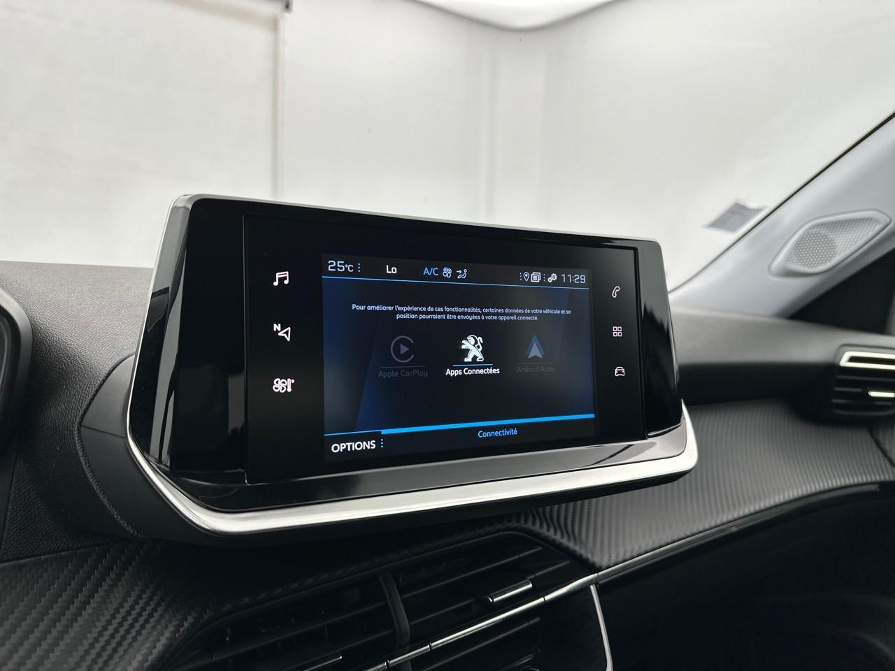 Peugeot 2008 puretech 130 s&s eat8 allure — photo 24