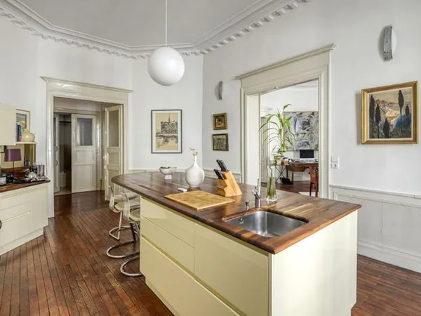 Appartement Nantes 5 pièce(s) 155.89 m2