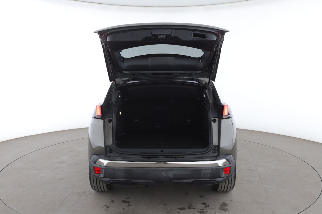 Peugeot 3008 1.2 PureTech Allure EAT6 — photo 16