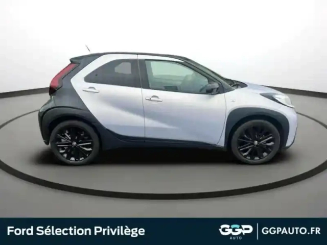Toyota Aygo X 1.0 vvt-i 72ch jbl edition s-cvt my24 — photo 8