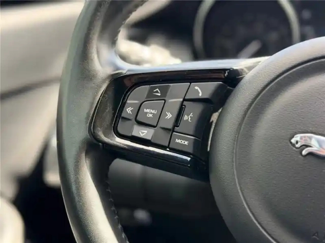 Jaguar E-Pace 2.0 d - 150 ch 2wd bvm — photo 92