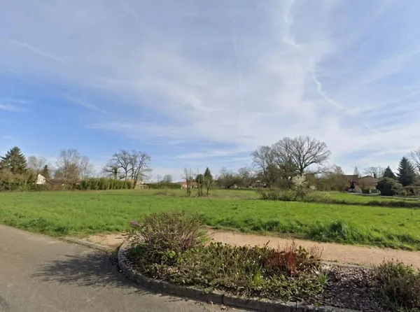 Terrain constructible 647 m²