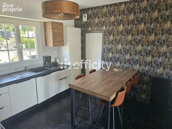Maison 7 pièces 170 m²