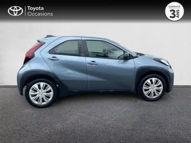 Toyota Aygo X 1.0 vvt-i 72ch dynamic my24 — photo 8