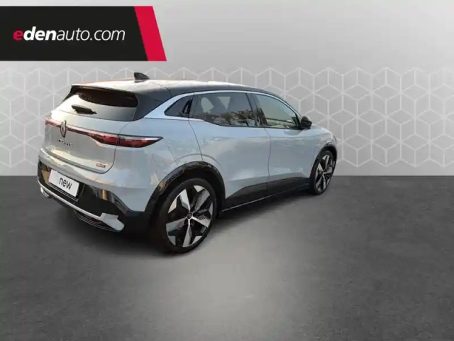 Renault Megane e-tech ev60 220 ch optimum charge — photo 5