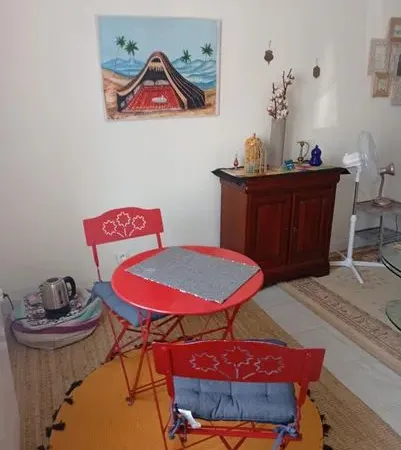 Chambre pour alternant/e 1 semaine par mois 6mn du CV La Rochelle maison de filles