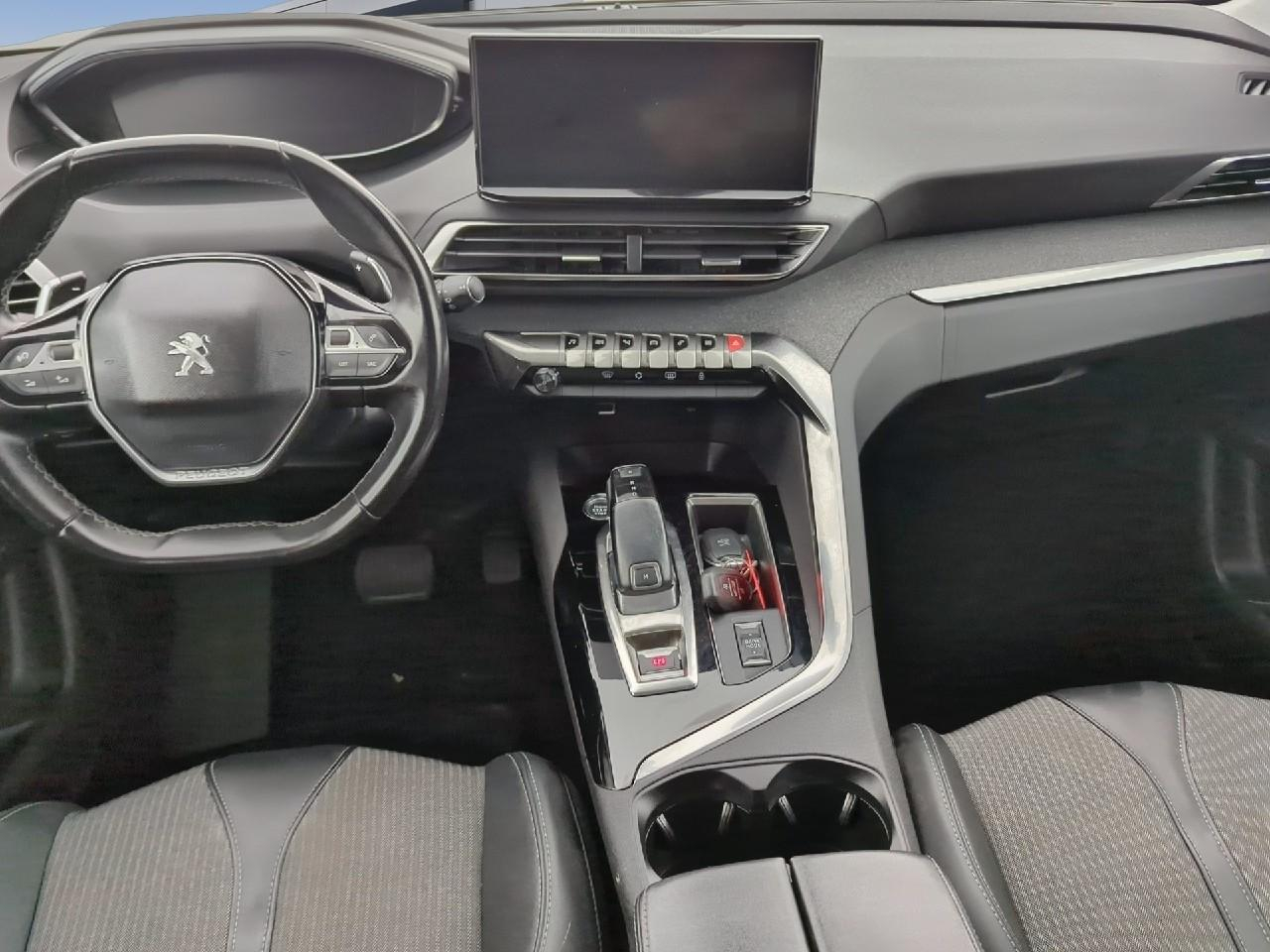 Peugeot 3008 puretech 130ch s&s eat8 allure pack — photo 8
