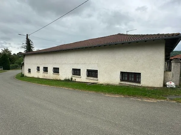 Ferme (tte) de 5 pièces principales