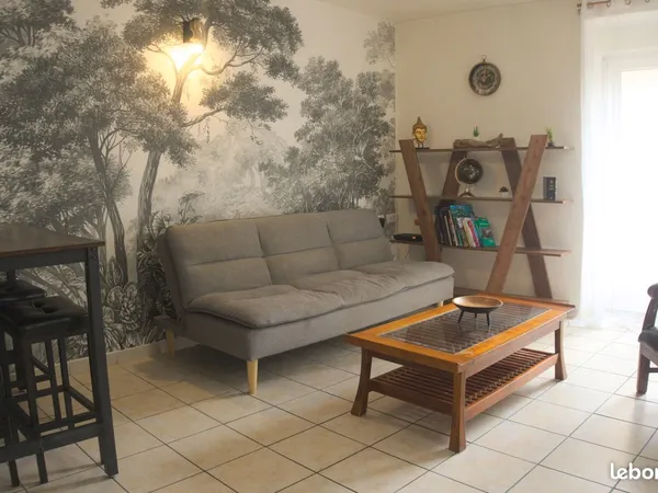 Appartement T2 meublé Millau