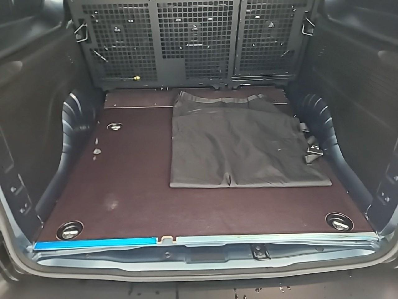 Citroën Berlingo ca repliable xl diesel 130 ch aut. — photo 14