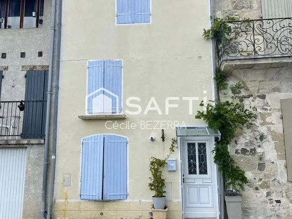 Maison au coeur de Mézin sur 3 niveaux très bon état
