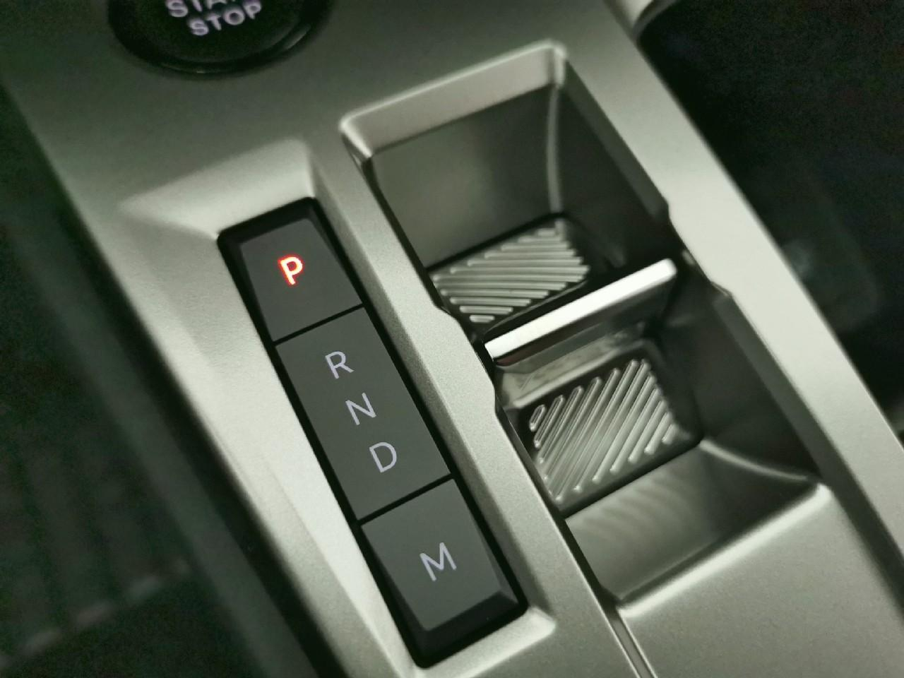 Peugeot 308 sw hybrid 145 e-dcs6 allure — photo 32
