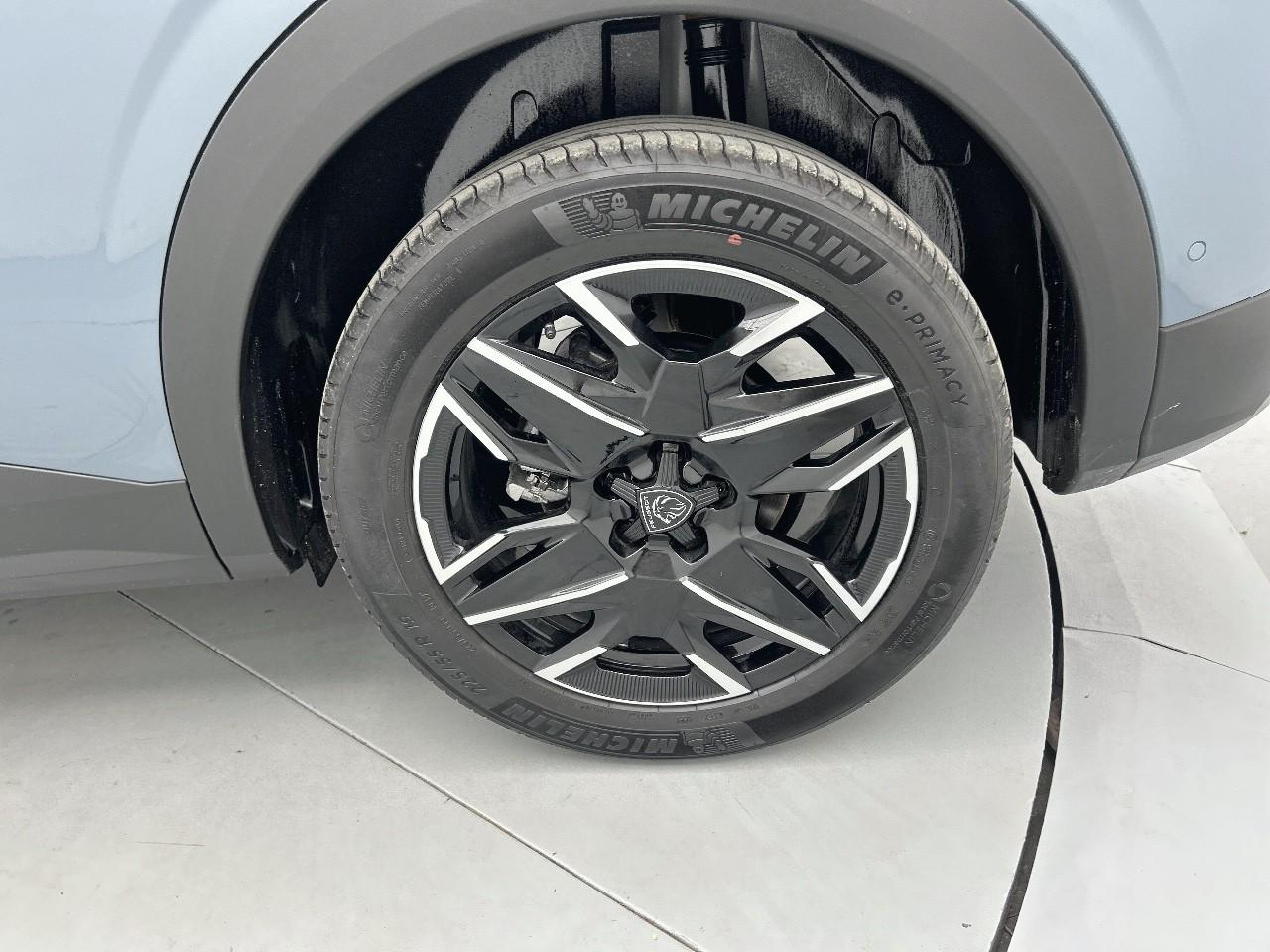 Peugeot 3008 hybrid 145 e-dcs6 allure — photo 16