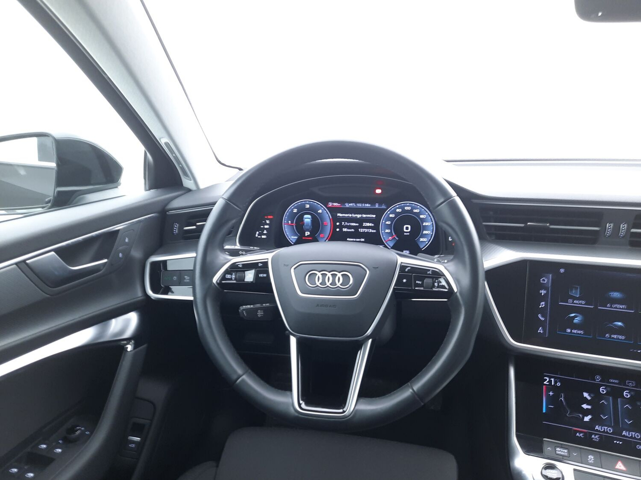 Audi A6 Avant — photo 14