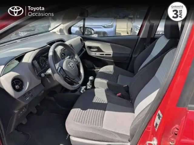 Toyota Yaris 70 vvt-i france connect 5p rc19 — photo 26