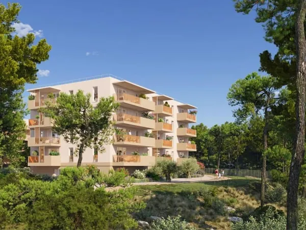 ISTRES : NEUF AU CŒUR D'UNE PINÈDE PRÉSERVÉE, ENTRE VILLE ET NATURE