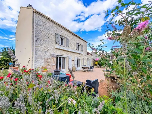 Maison 5 pièces 162 m²