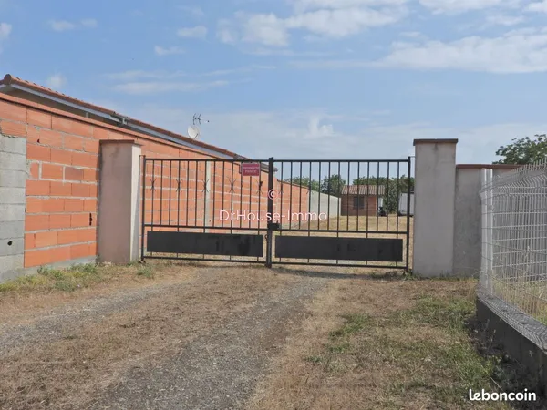 Terrain 3478 m² portet sur garonne