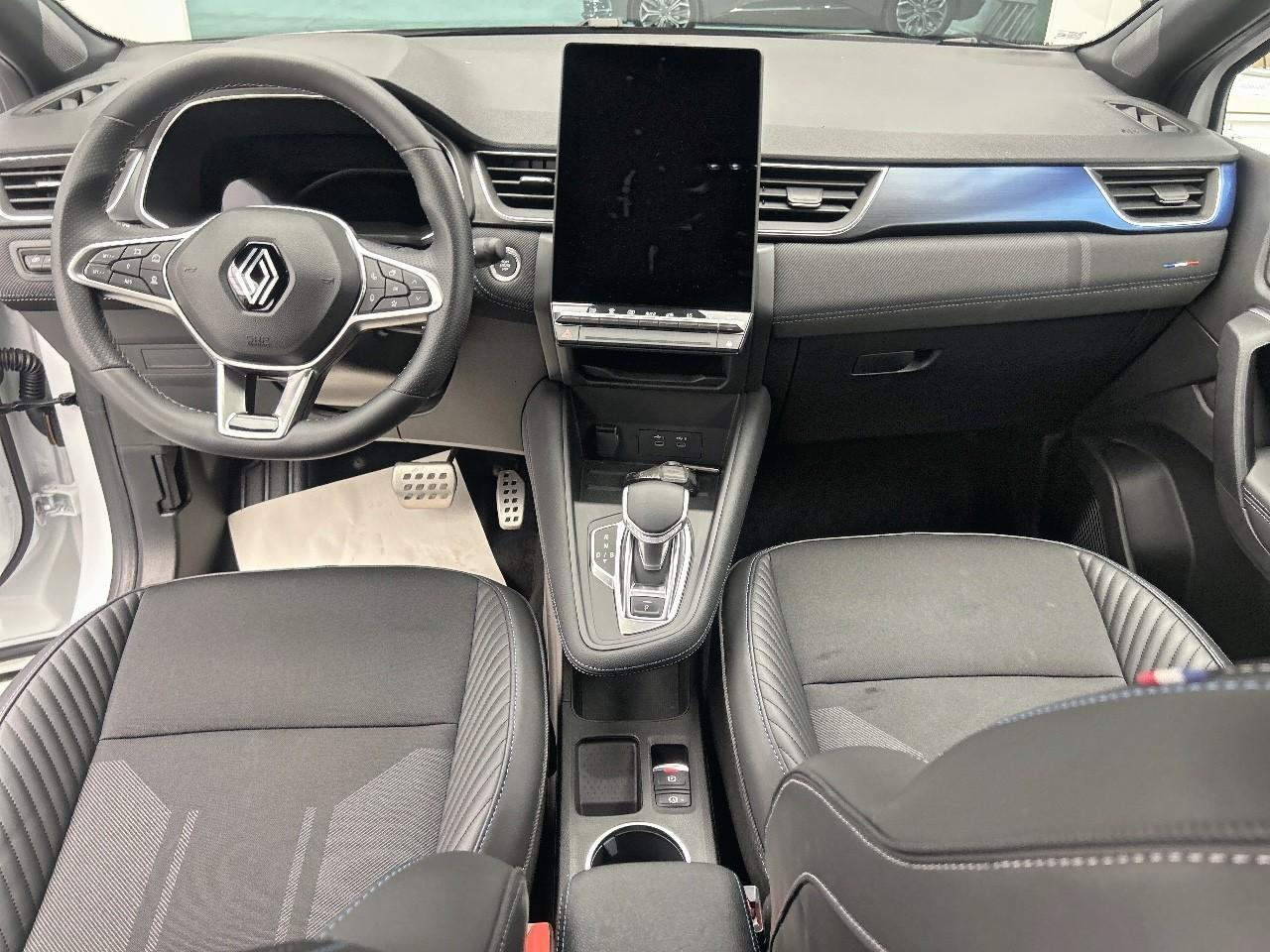 Renault Captur e-tech full hybrid 145 ch esprit alpine — photo 12