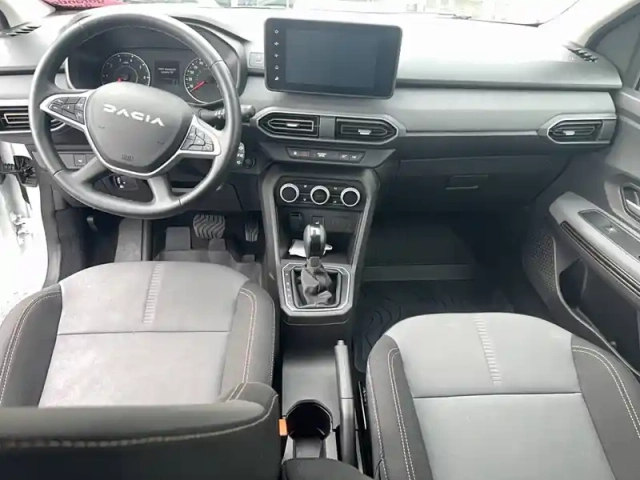 Dacia Sandero tce 90 cvt gsr2 — photo 7