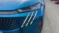 Peugeot 3008 1.2 Hybrid 145ch Allure e-DCS6 — photo 17