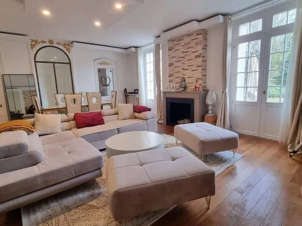 Appartement 3 pièces 102 m²
