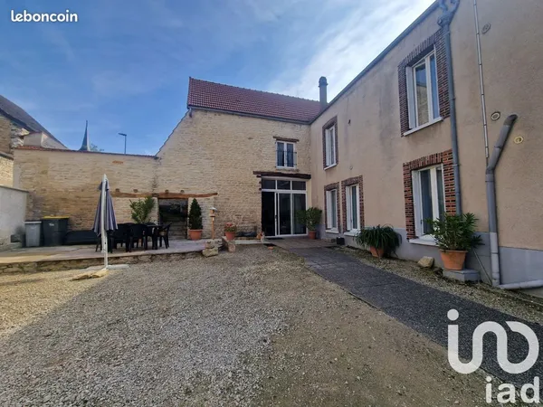 Maison de village 7 pièces 141 m²