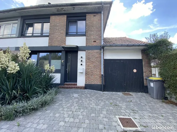 Maison 6 pièces 105 m²