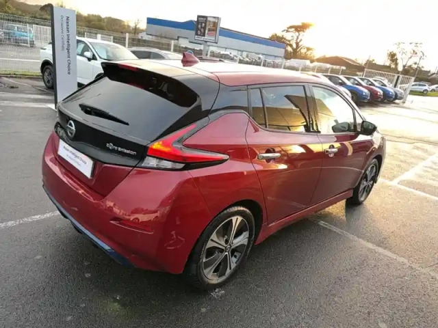 Nissan Leaf electrique 40kwh — photo 5