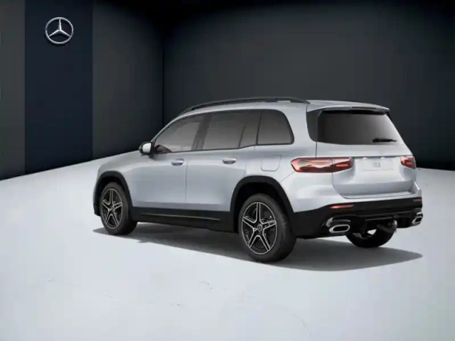Mercedes Glb 200 d amg line — photo 3