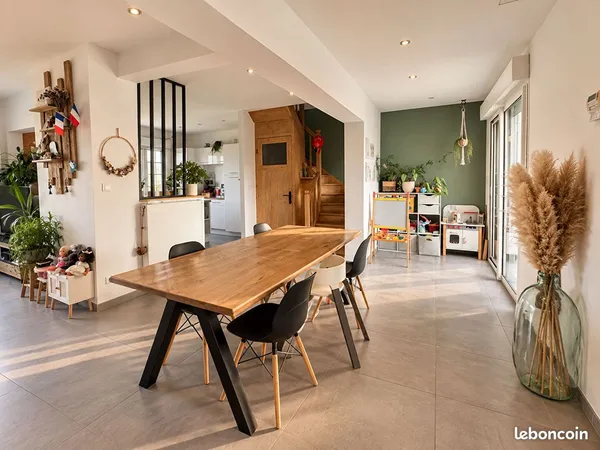 Maison 6 pièces 118 m²