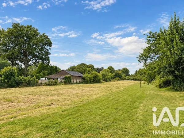 Terrain 3518 m²