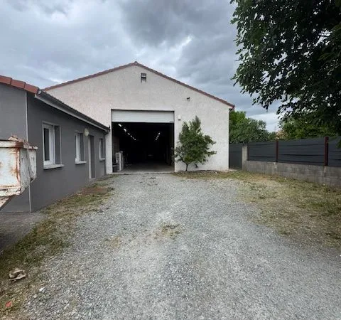 A louer depot professionnel