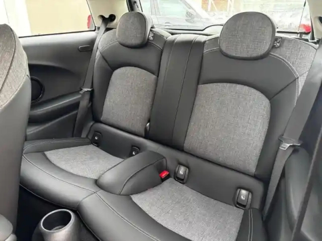 Mini Mini cooper 136ch  edition camden bva7 — photo 8