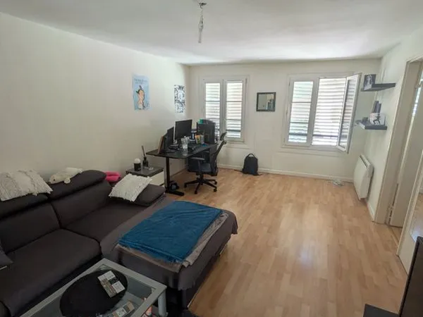 A louer, spacieux appartement 2 pièces STRASBOURG-CENTRE- 67,13 m²