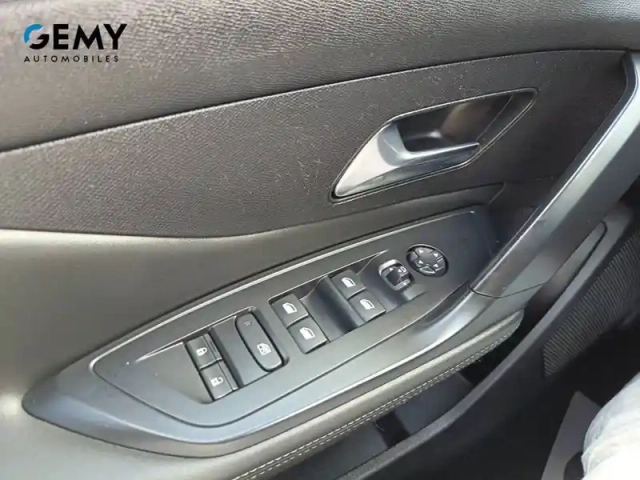Peugeot 308 puretech 130ch s&amp;s eat8 — photo 14