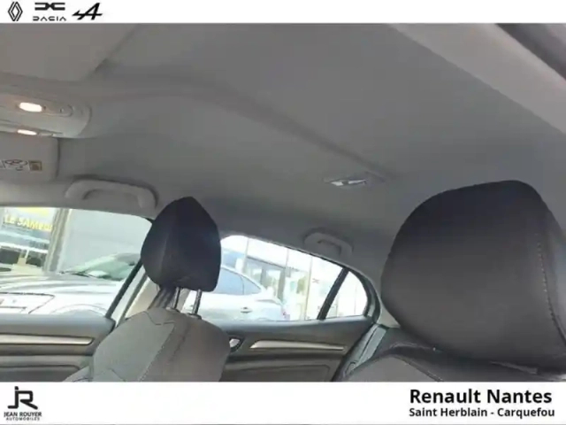 Renault Megane 1.5 blue dci 115ch evolution — photo 13