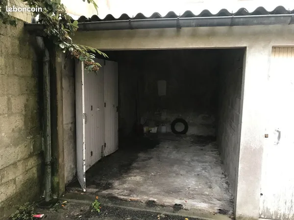 Parking/box 12 m² BREST