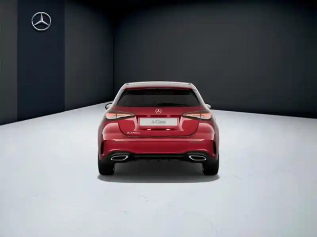 Mercedes Classe A 250 e hybrid eq amg line — photo 4