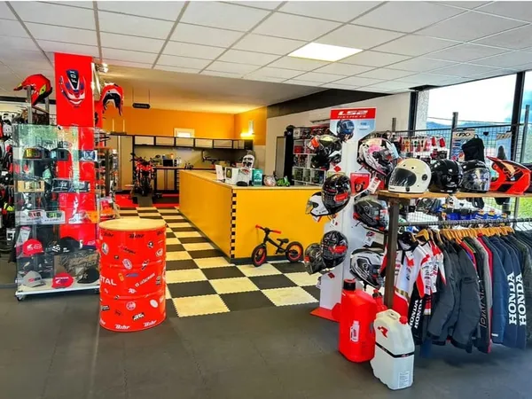 FONDS DE COMMERCE - LOCATION & RÉPARATION MOTOS / VÉLOS
