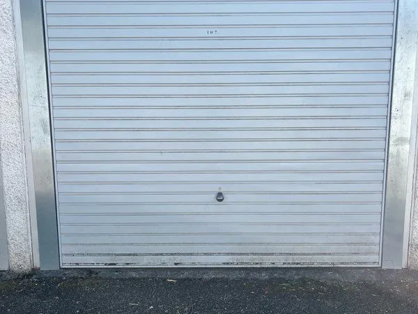 Garage box 17m2