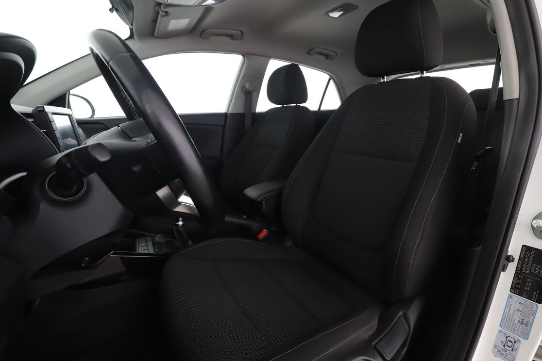 Kia Rio 1.2 ISG Urban Edition — photo 9