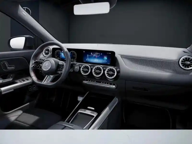 Mercedes Gla 250 e hybrid eq amg line — photo 25