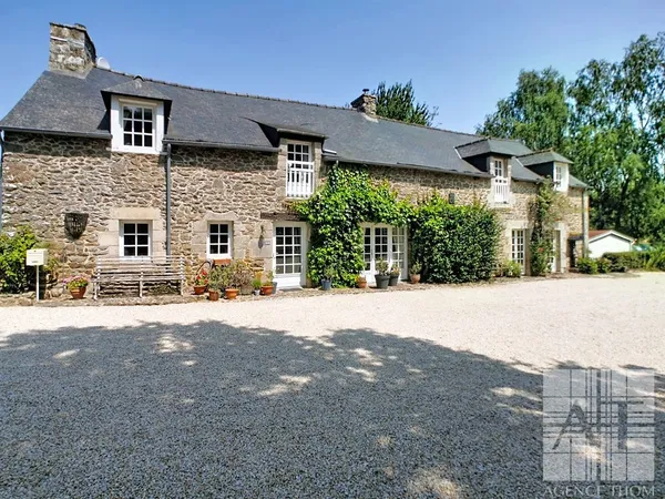 Ensemble immobilier de deux maisons, charme et authenticité