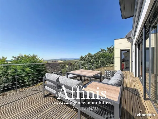 Maison 7 pièces 231 m²