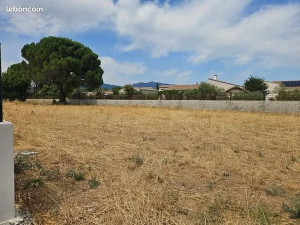 Terrain 777 m² Gignac