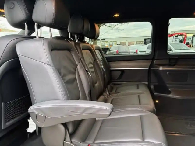 Mercedes Cla v 300 d avantgarde extra long — photo 40